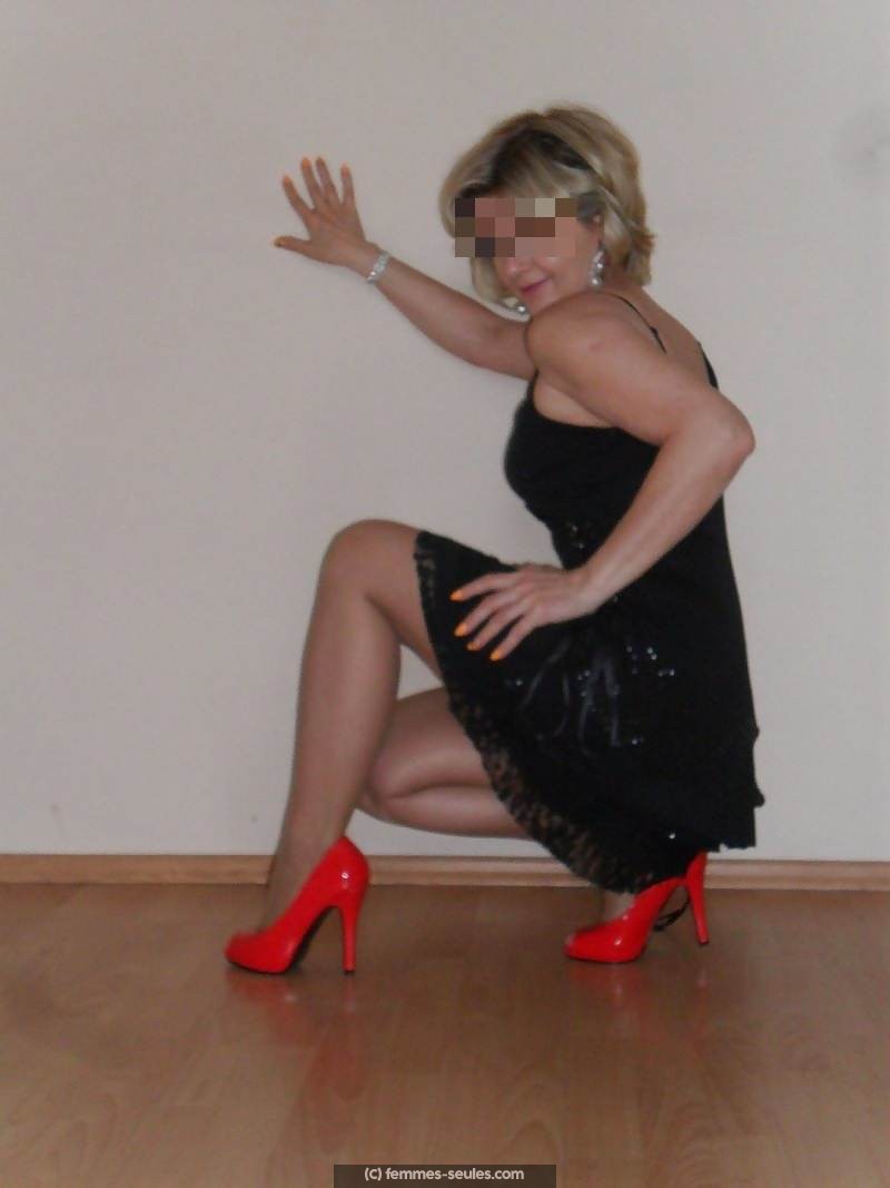 femme en couple castres