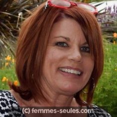 Rachelle, femme de 43 ans cherche homme pour sorties a Avignon