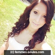 Belle biatch coquine pour rencontres câlines a Tours