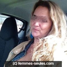 Femme ayant des envies de rencontre a Grasse