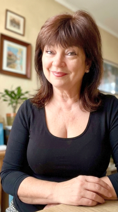 Liaison extraconjugale à Dax — Henriette 54 ans reçoit en privé