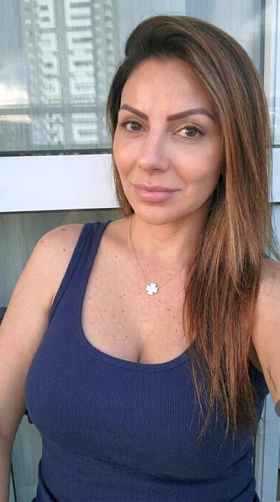 Femme cherche aventure hors mariage à Angoulême — Emilienne, 41 ans, dispo ce soir