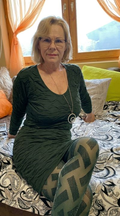 Femme mature à Colombes cherche belle rencontre sincère