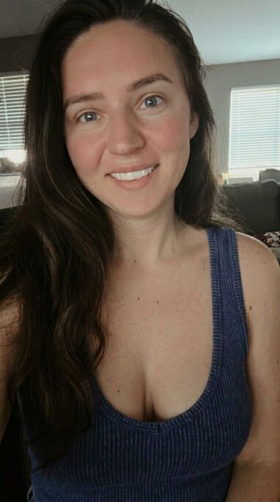 Femme cougar libérée cherche rencontres sincères à Belfort