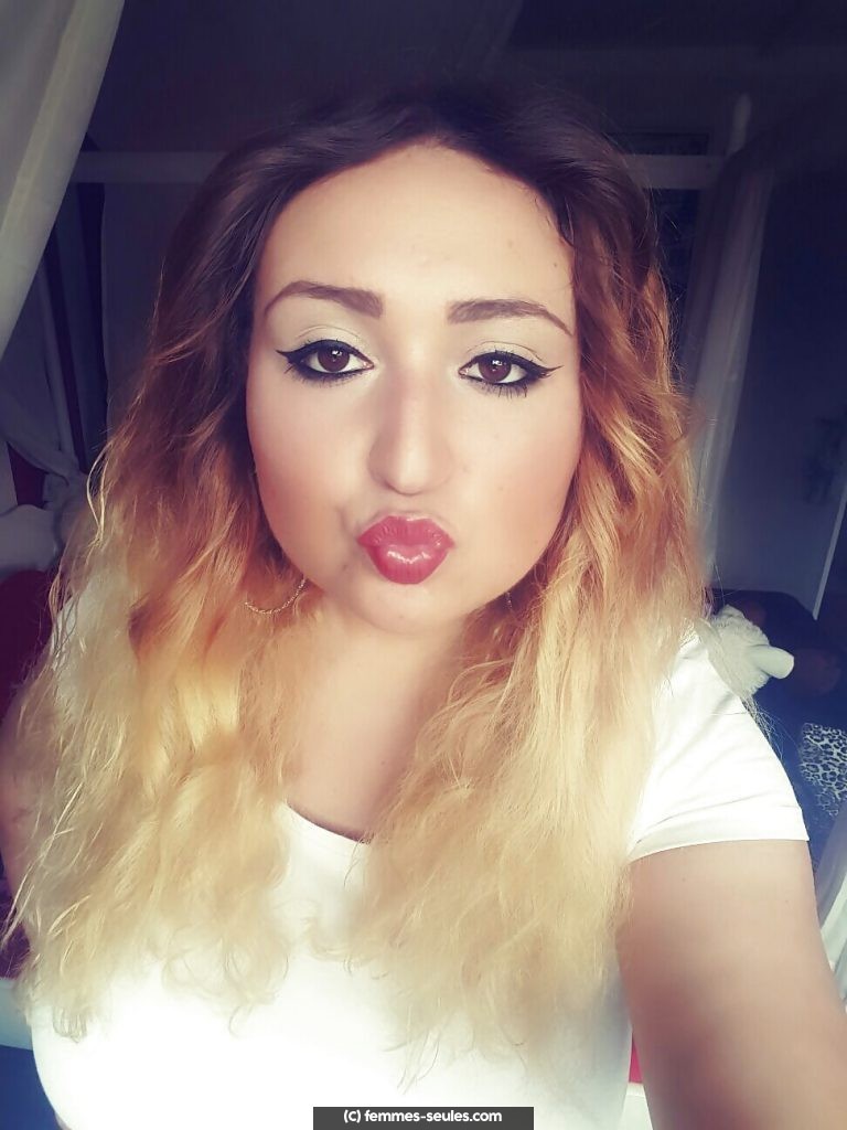 Femme Marocaine coquine a Aix cherche rencontre