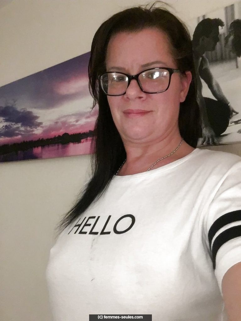 Seule et coquine a Niort