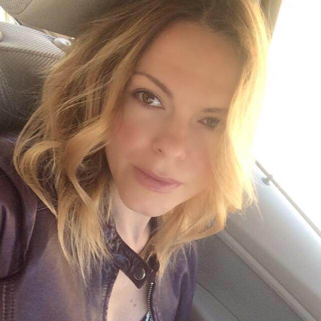 rencontre femme - Plœmeur - Cougar polyamoureuse à Plœmeur invite un homme à rencontrer une femme comme moi