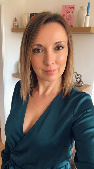 Femme célibataire à Antibes cherche aventure d&rsquo;un soir inoubliable