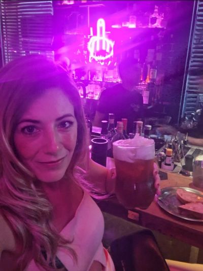 Cougar disponible à Niort cherche homme sérieux pour rencontre