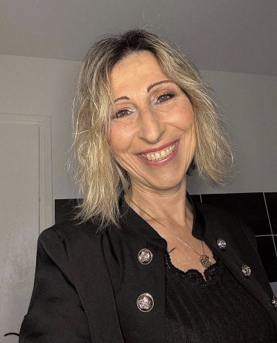 Milf élégante à Agen cherche rencontre sérieuse avec homme