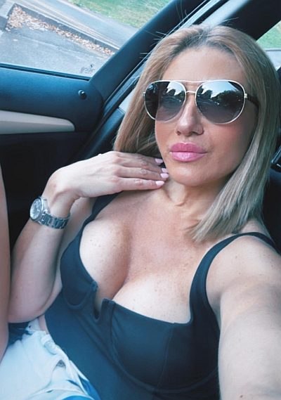 Célibataire chaude à Agen, je cherche une vraie rencontre