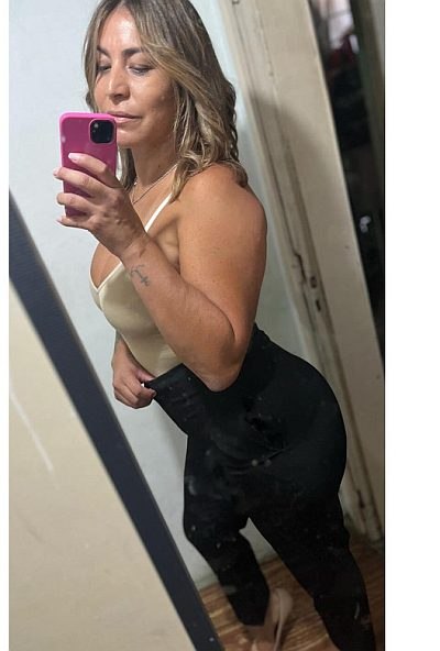 Femme de La Roche-sur-Yon cherche homme pour rencontre coquine