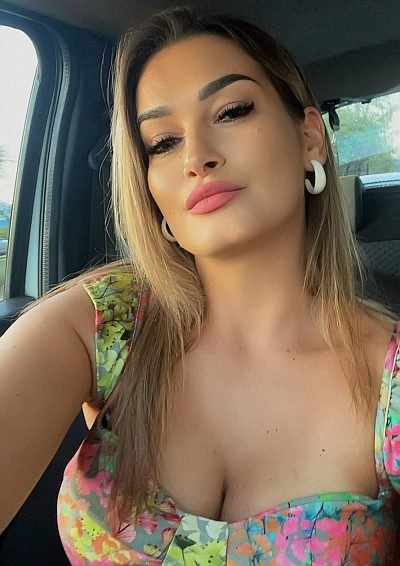 Veuve libertine à Agde cherche homme pour belle rencontre