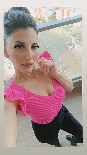 Femme à Lisieux prête pour une aventure d&rsquo;un soir inoubliable