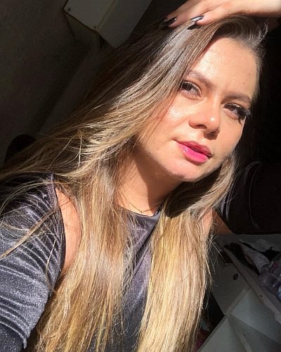 Femme célibataire à Agde cherche rencontre coquine sérieuse