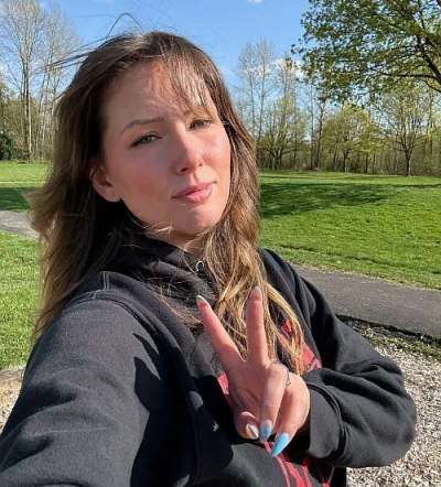 Femme de Talence — Cougar disponible avec un homme, pourquoi pas ?