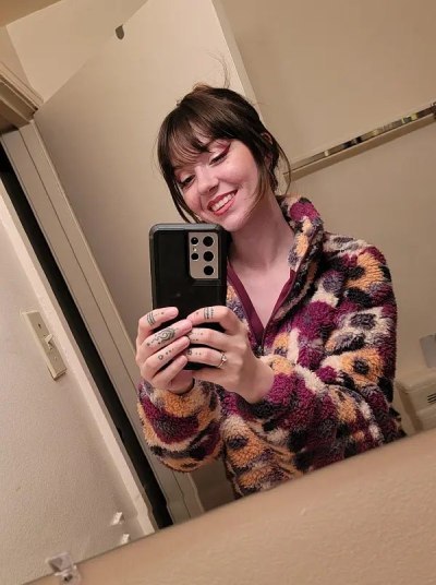 Jolie femme célibataire cherche rencontre locale à Angoulême