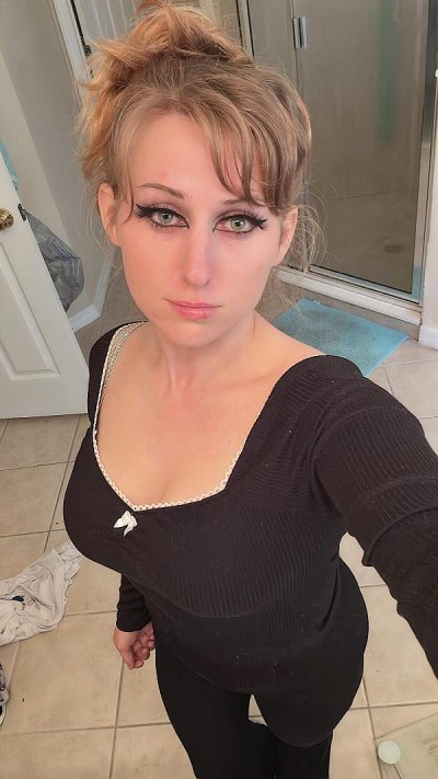 Femme cougar aux Sables-d&rsquo;Olonne cherche rencontre sincère