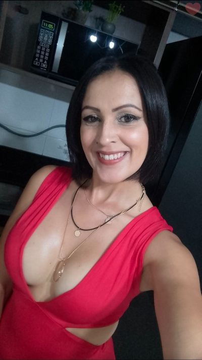 Femme mature célibataire à Montreuil cherche sa moitié