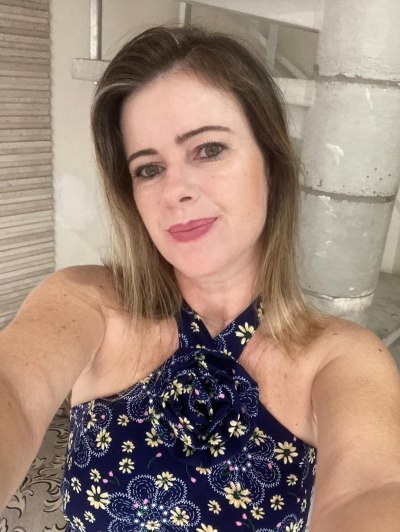 Femme mature célibataire à Rennes cherche sa moitié