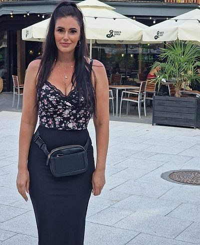 Veuve libertine à Propriano cherche rencontres discrètes et épicées