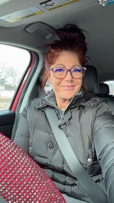 Femme cougar disponible à Ajaccio cherche rencontre sérieuse