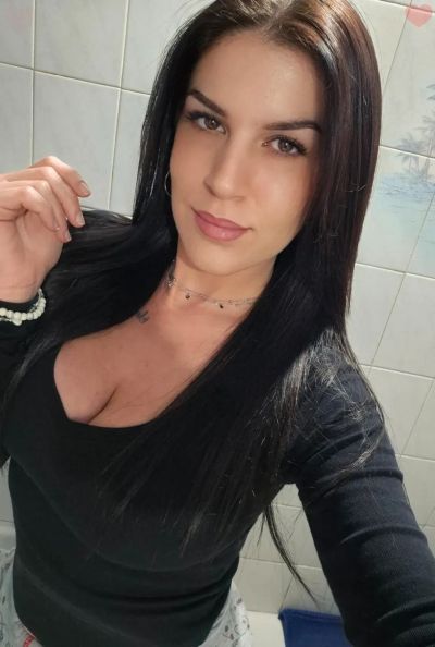 Femme célibataire à Talence cherche rencontre coquine authentique