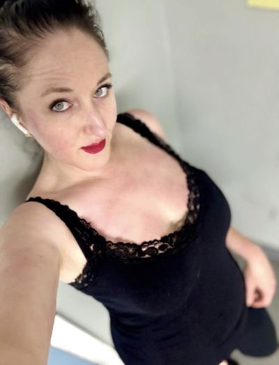 Stop aux applis. Femme de Rueil-Malmaison préfère être directe.