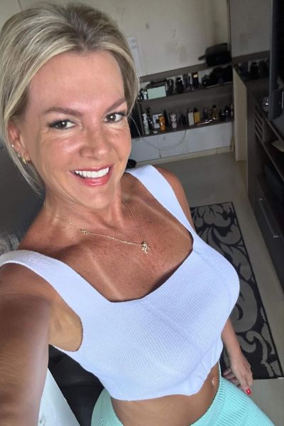 Couple libertin à Béthune recherche tiers discret