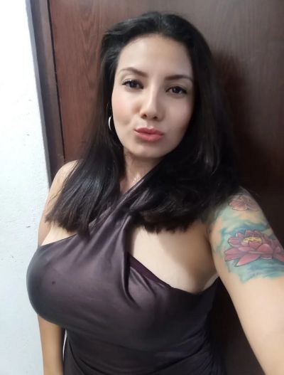 Femme mariée à Concarneau cherche aventure discrète