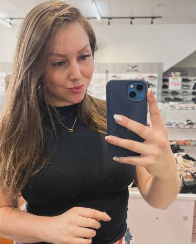 Femme célibataire à Vienne cherche rencontre sexuelle discrète