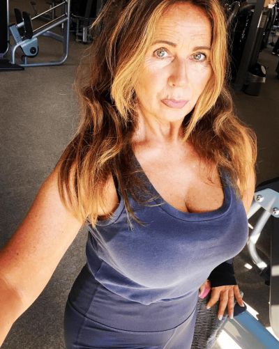 Femme libertine à Cholet cherche rencontres sans tabou