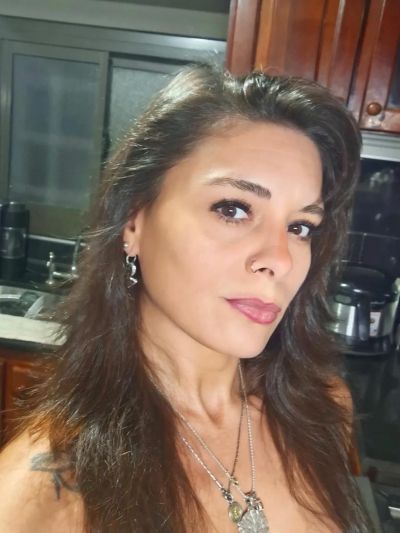 Femme célibataire à Roubaix cherche rencontre discrète avec homme sérieux