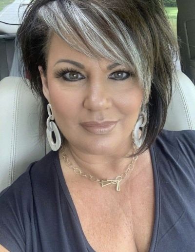 Femme célibataire à Agde cherche liaison discrète sincère