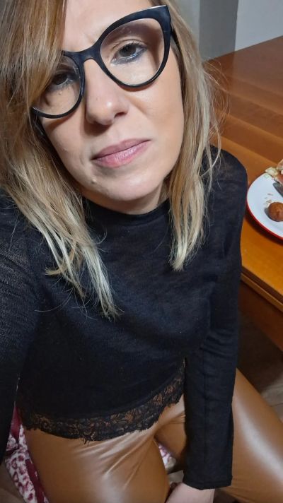 Femme célibataire à La Rochelle cherche rencontre d&rsquo;un soir
