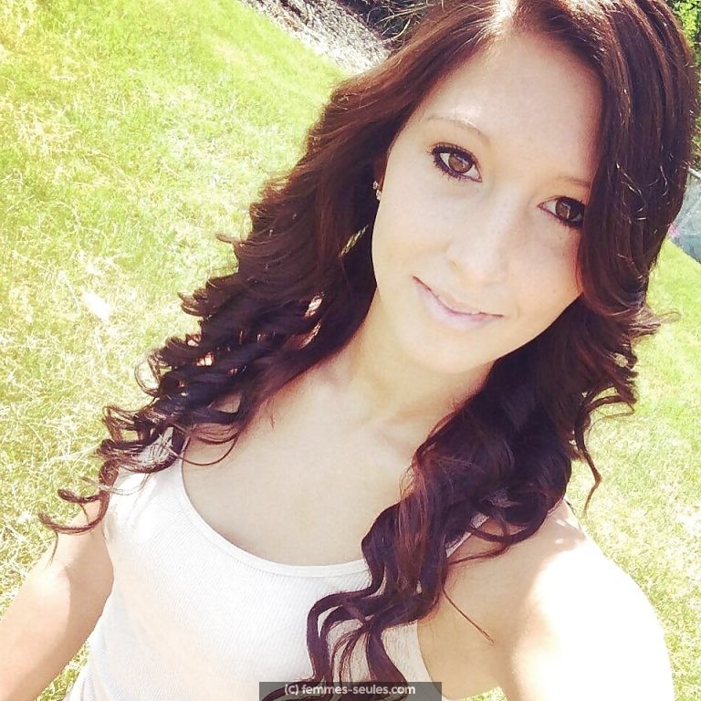 Belle biatch coquine pour rencontres câlines a Tours